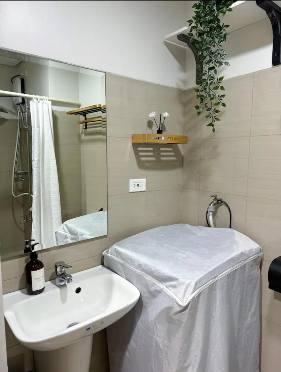 פאסאי Shore Residences Mall Of Asia Pool View 200Mbps Free Wi-Fi חדר תמונה